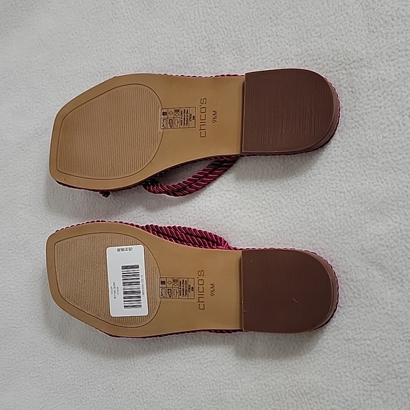 Chico's Women's Botanic Berry W/ Knotted Accent Flip Flops, 9 1/2 NEW - Picture 4 of 7